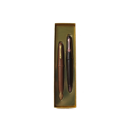 DUO DE STYLOS... Noir & Lait